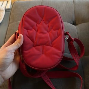 Lululemon belt bag. 2022 winter Olympic limited edition